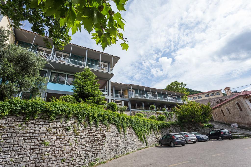 Theoxenia Hotel Andrítsaina Exterior foto